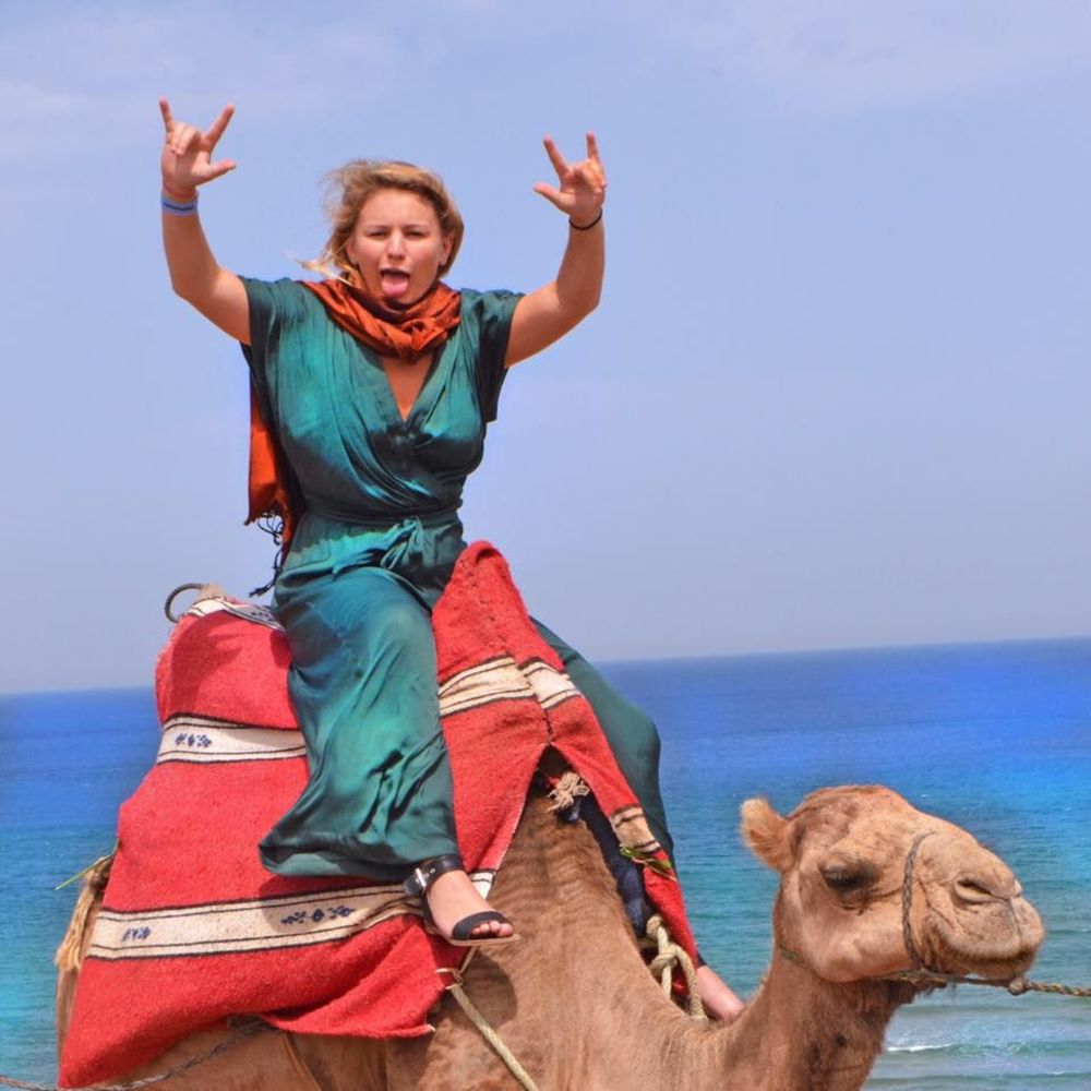 Meet your Posher, Charlotte